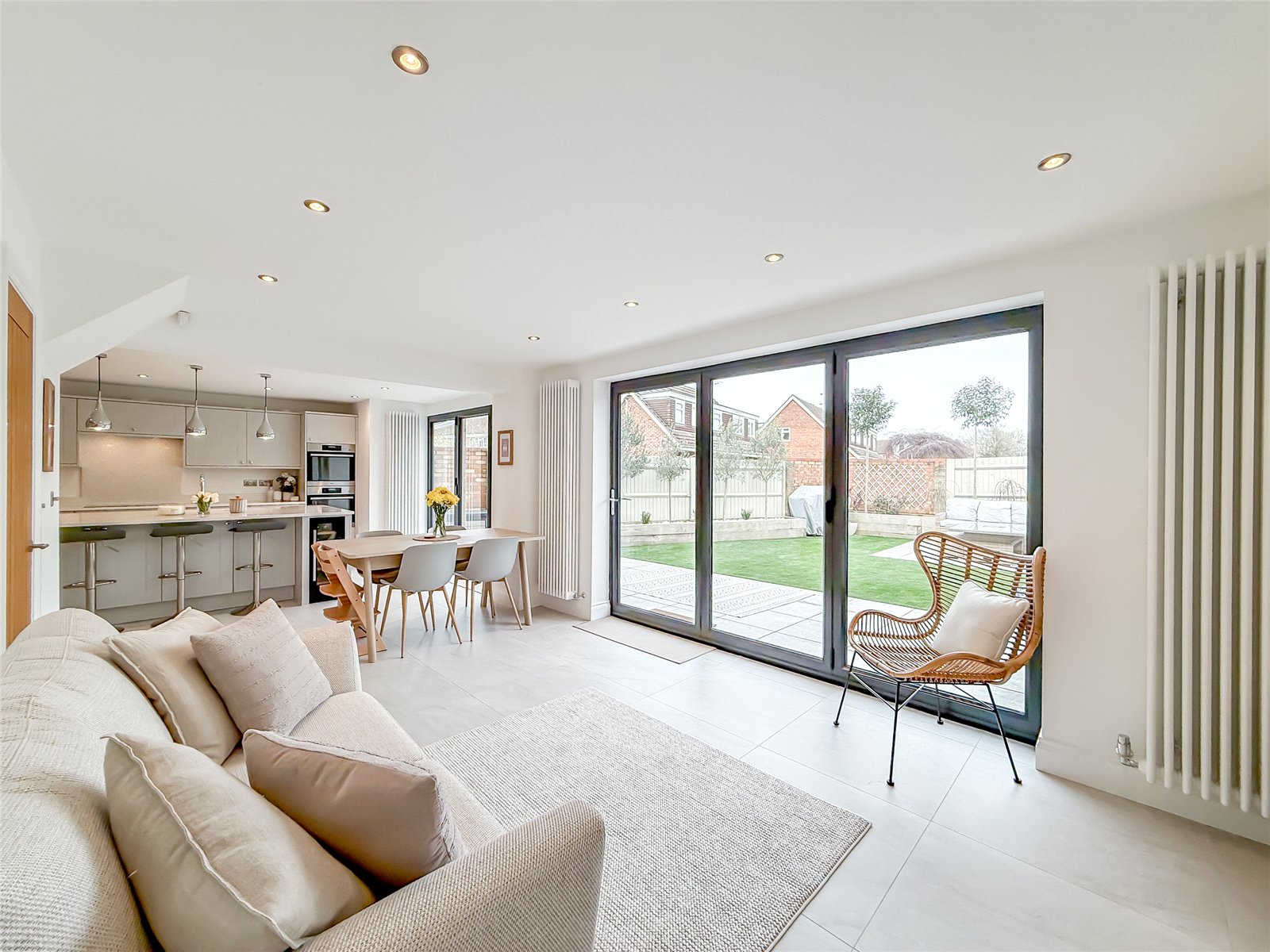 4 bed semi-detached house for sale in Chesterton Avenue, Harpenden, Hertfordshire, AL5 - Property Image 4