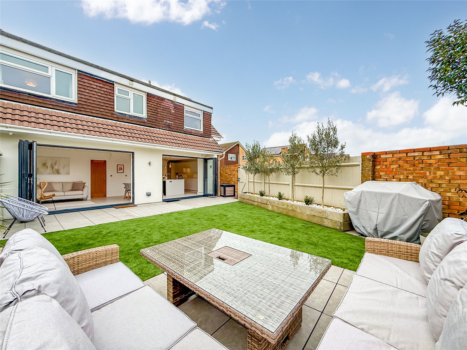 4 bed semi-detached house for sale in Chesterton Avenue, Harpenden, Hertfordshire, AL5 - Property Image 25