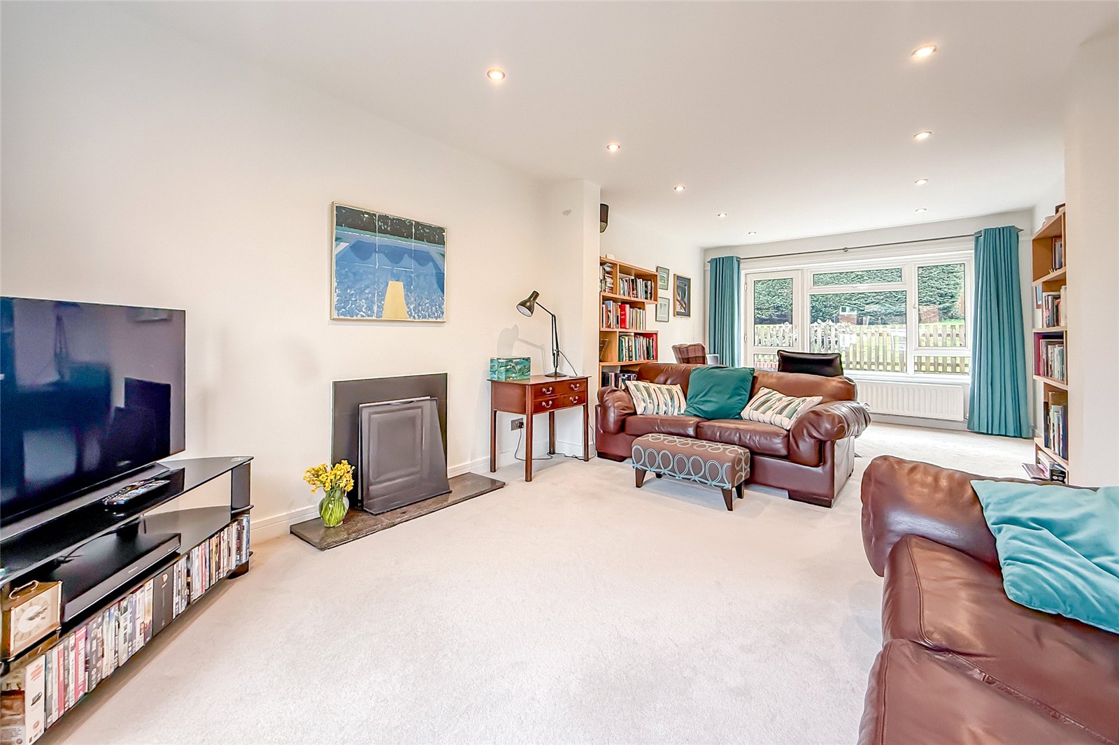 4 bed detached house for sale in Aplins Close, Harpenden, Hertfordshire, AL5  - Property Image 3