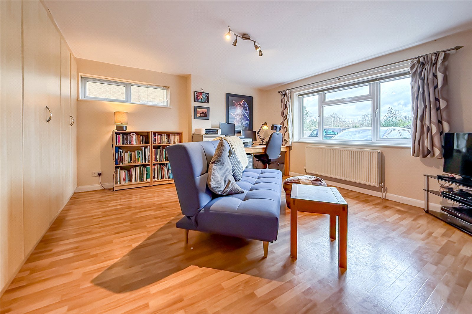 4 bed detached house for sale in Aplins Close, Harpenden, Hertfordshire, AL5  - Property Image 4