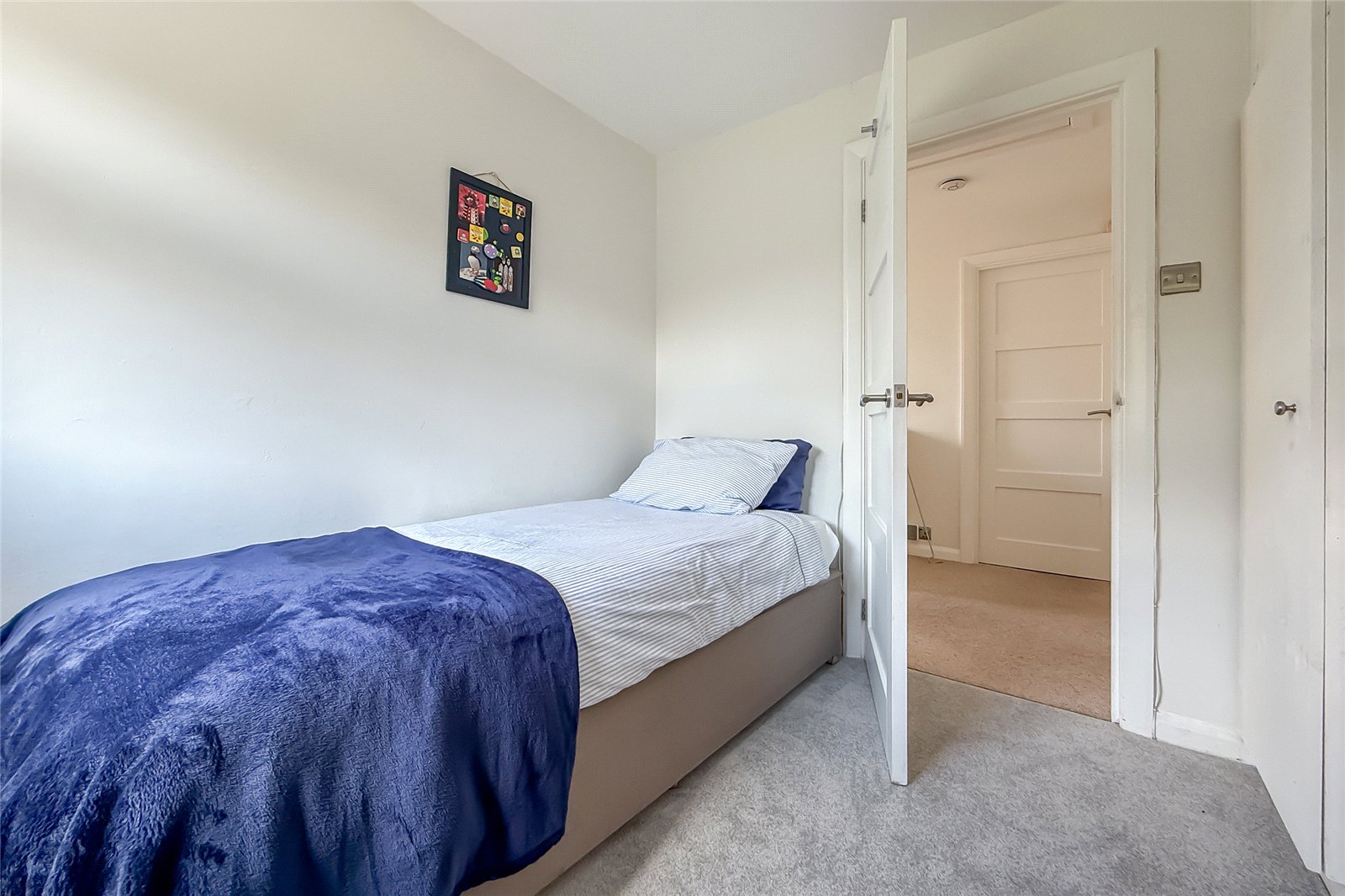 4 bed detached house for sale in Aplins Close, Harpenden, Hertfordshire, AL5  - Property Image 23