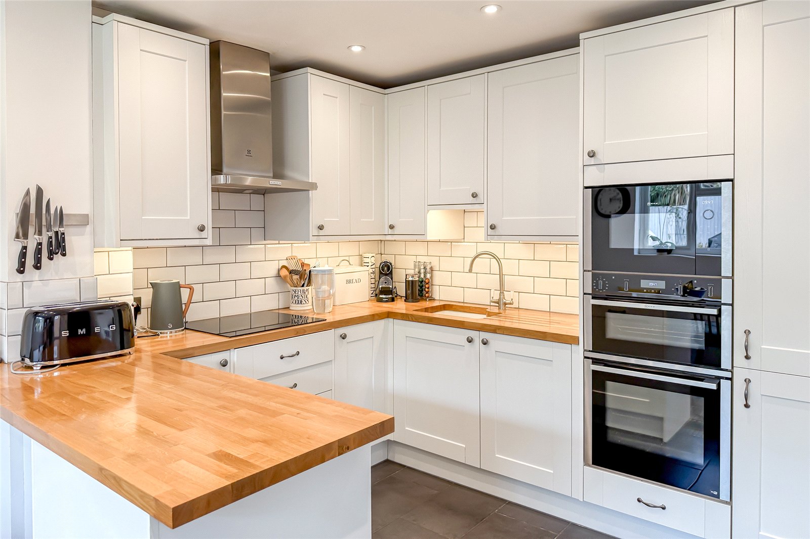 3 bed terraced house for sale in Eastmoor Park, Harpenden, Hertfordshire, AL5 - Property Image 4