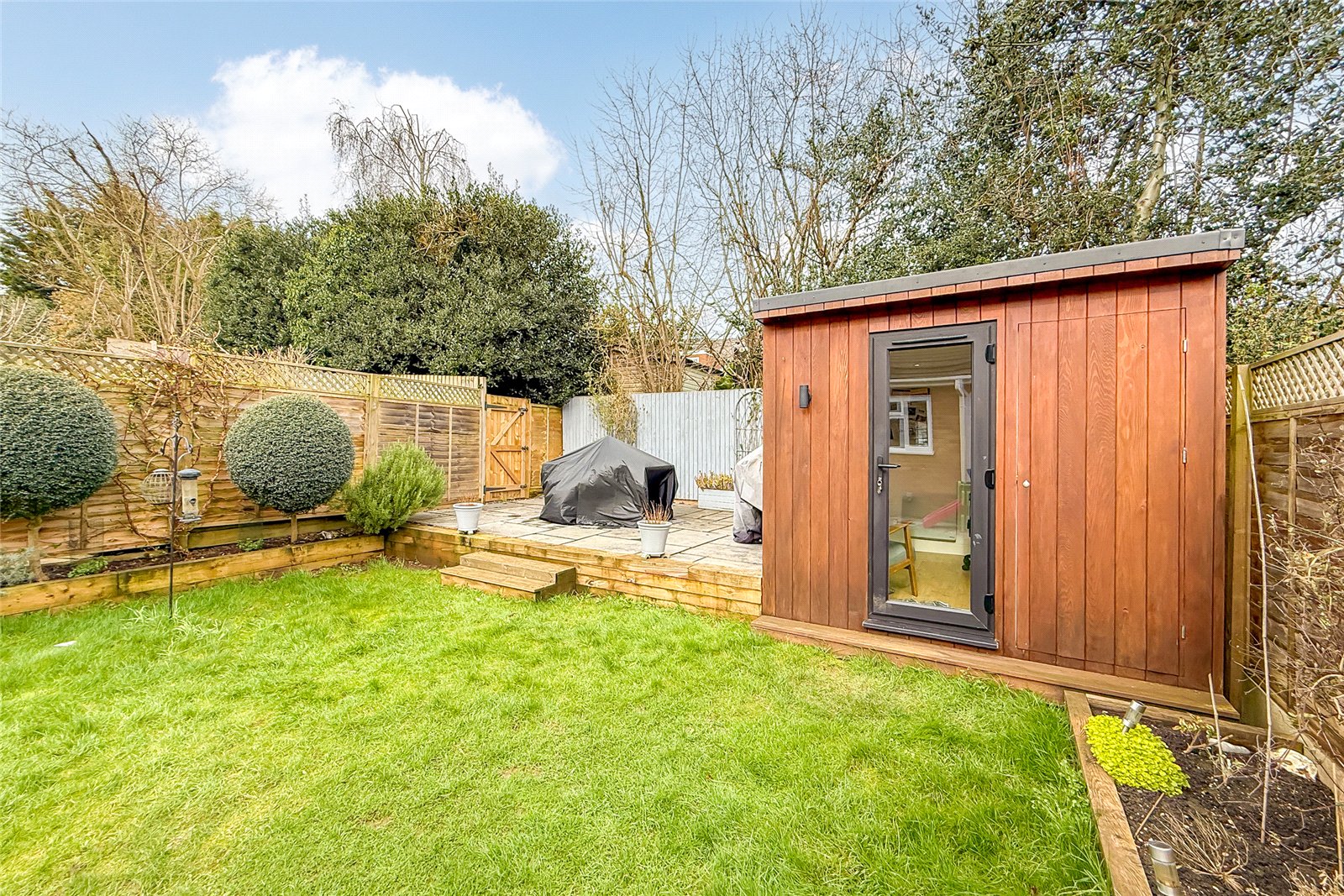 3 bed terraced house for sale in Eastmoor Park, Harpenden, Hertfordshire, AL5 - Property Image 12