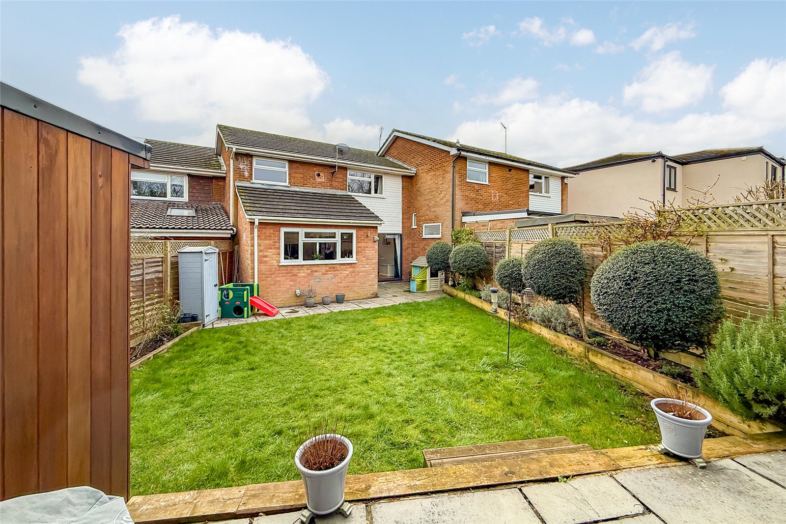 3 bed terraced house for sale in Eastmoor Park, Harpenden, Hertfordshire, AL5 - Property Image 9