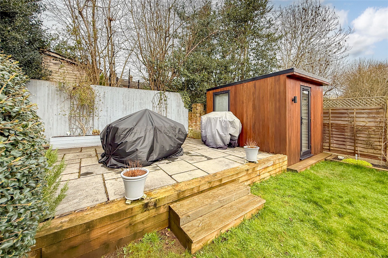 3 bed terraced house for sale in Eastmoor Park, Harpenden, Hertfordshire, AL5 - Property Image 18