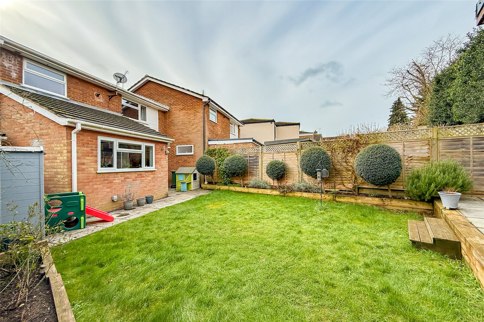 3 bed terraced house for sale in Eastmoor Park, Harpenden, Hertfordshire, AL5 - Property Image 19