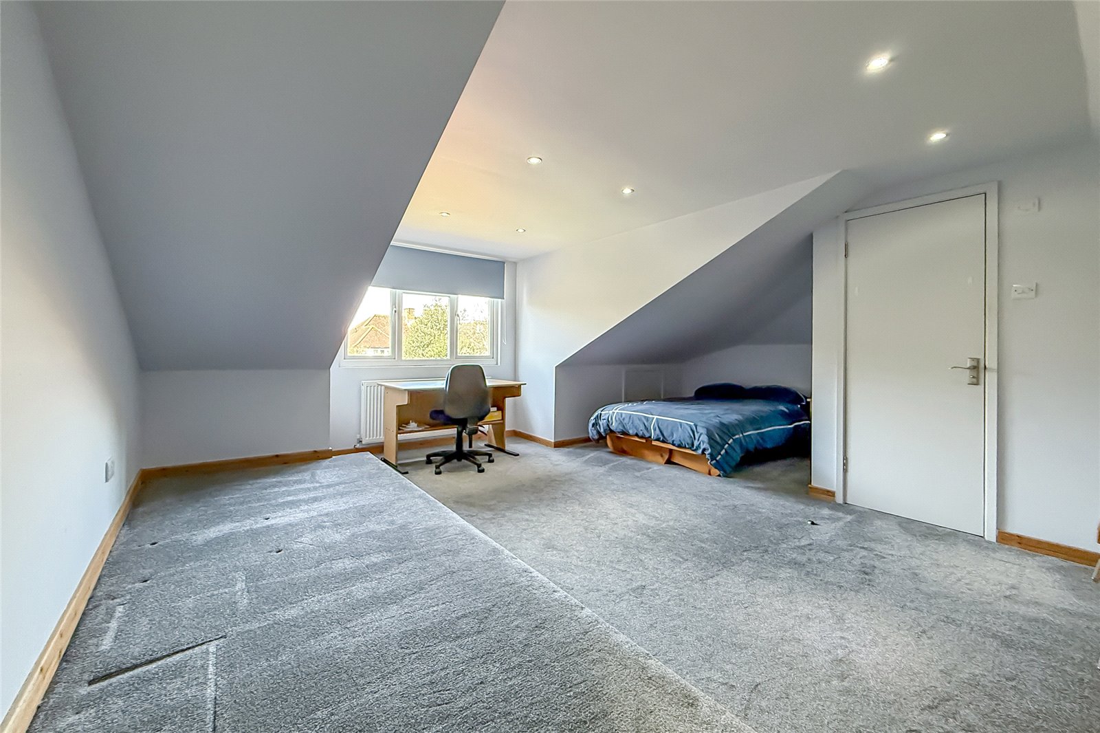4 bed semi-detached house for sale in The Pleasance, Harpenden, Hertfordshire, AL5  - Property Image 10