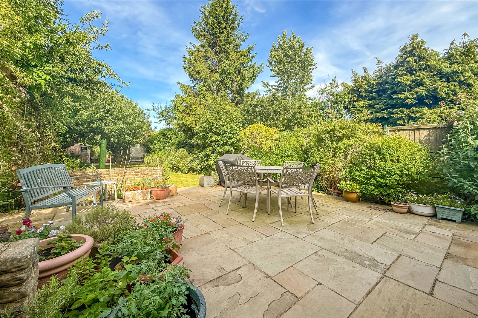 4 bed semi-detached house for sale in Connaught Road, Harpenden, Hertfordshire, AL5  - Property Image 13
