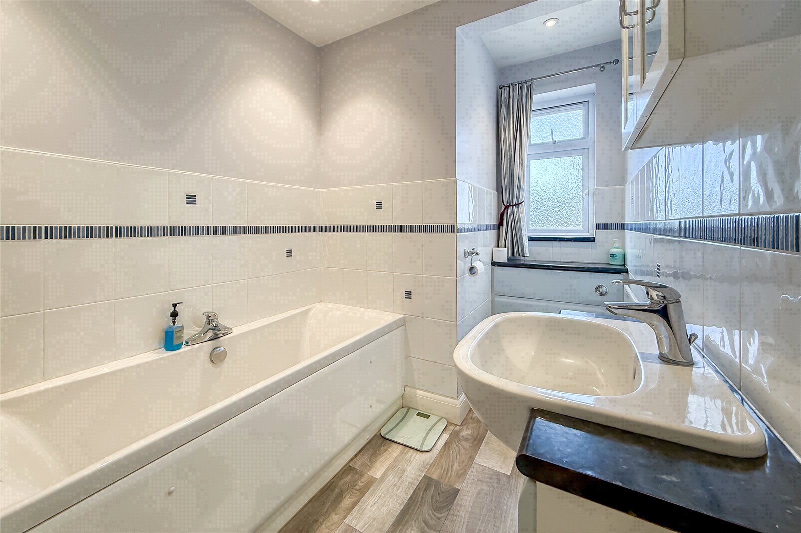 4 bed semi-detached house for sale in Connaught Road, Harpenden, Hertfordshire, AL5  - Property Image 24