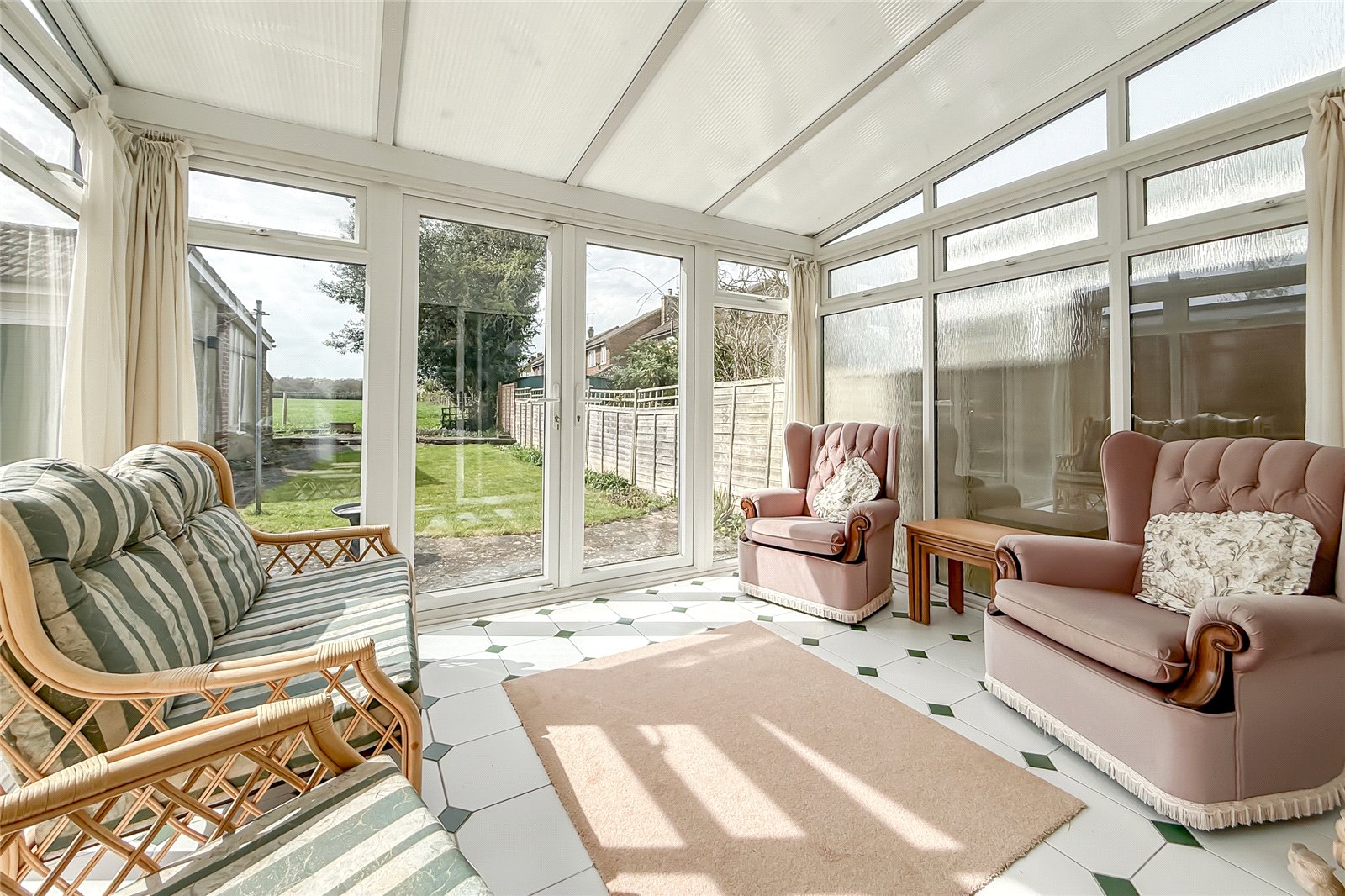 3 bed semi-detached house for sale in Front Street, Slip End, Bedfordshire, LU1  - Property Image 5