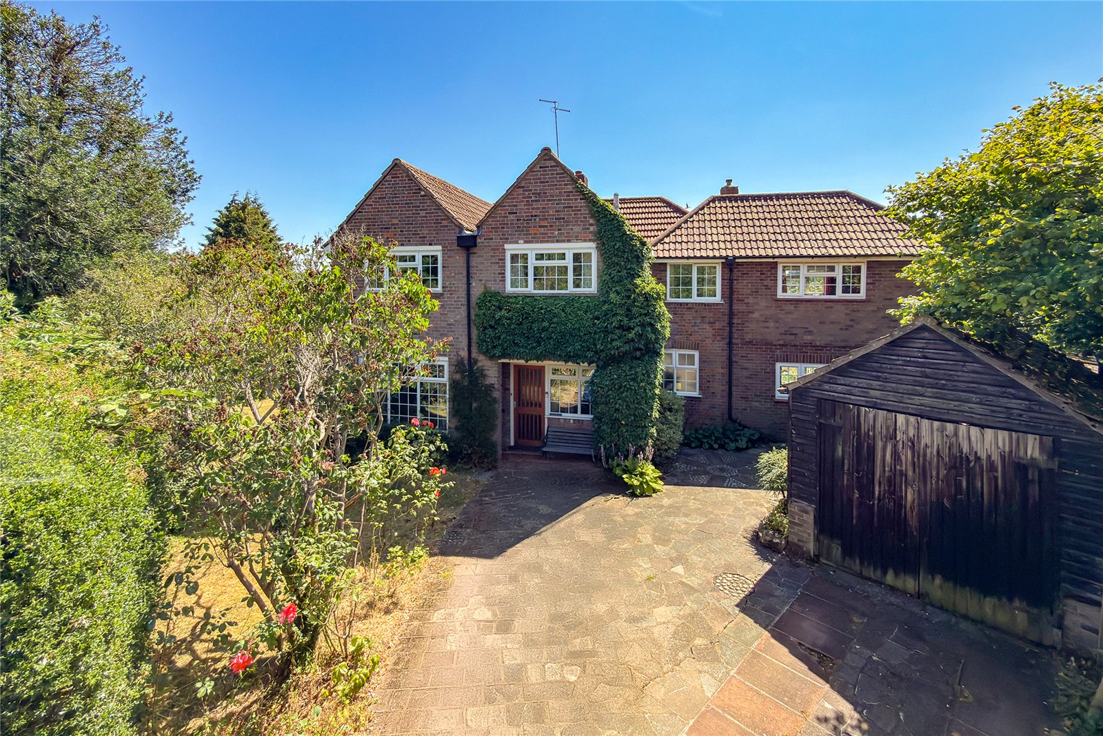 4 bed detached house for sale in The Common, Harpenden, Hertfordshire, AL5  - Property Image 33