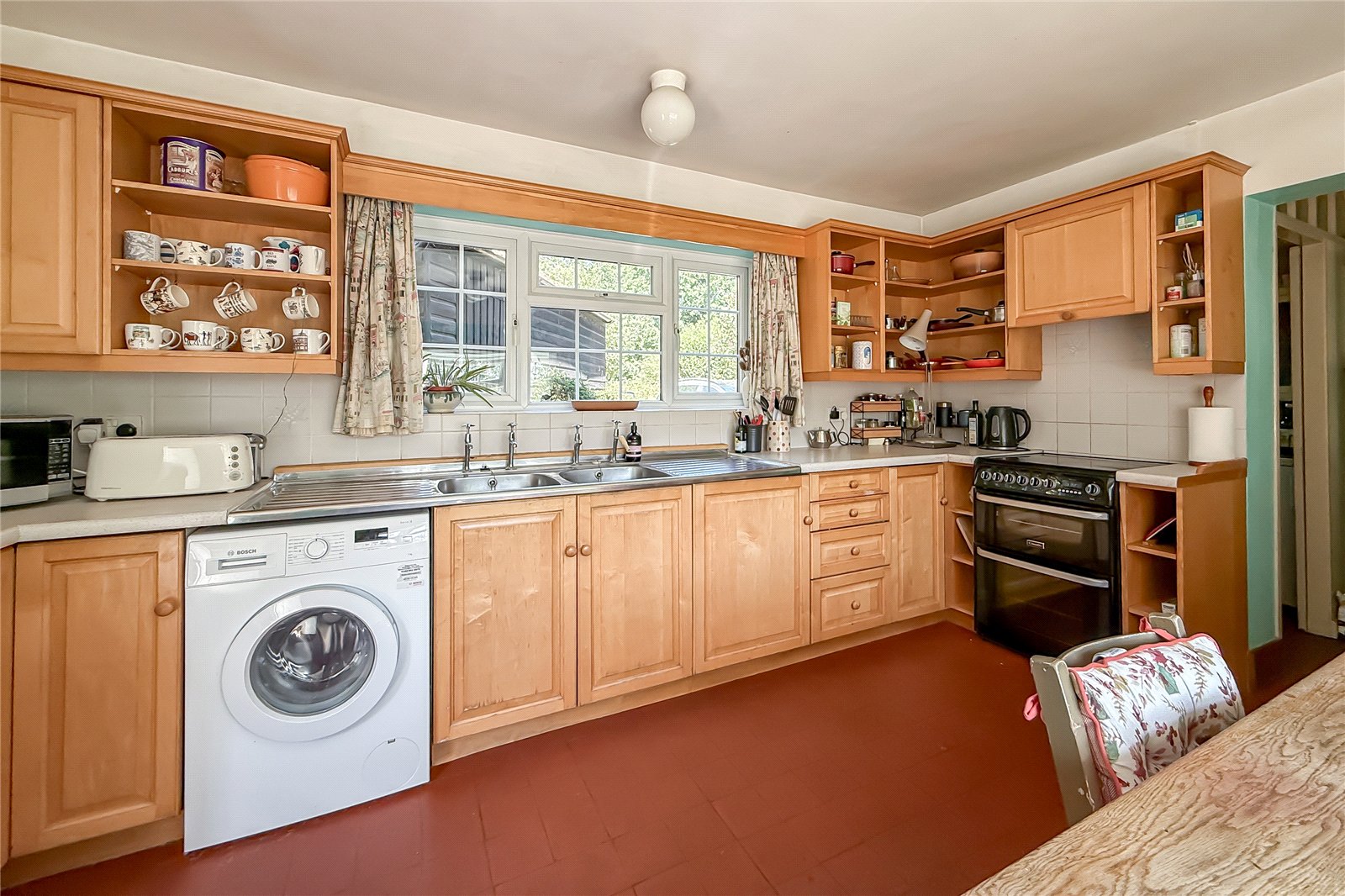 4 bed detached house for sale in The Common, Harpenden, Hertfordshire, AL5  - Property Image 5
