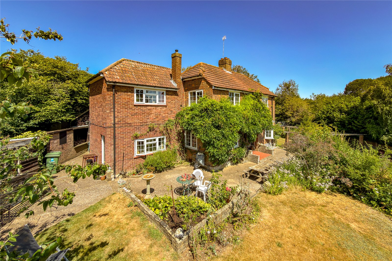 4 bed detached house for sale in The Common, Harpenden, Hertfordshire, AL5