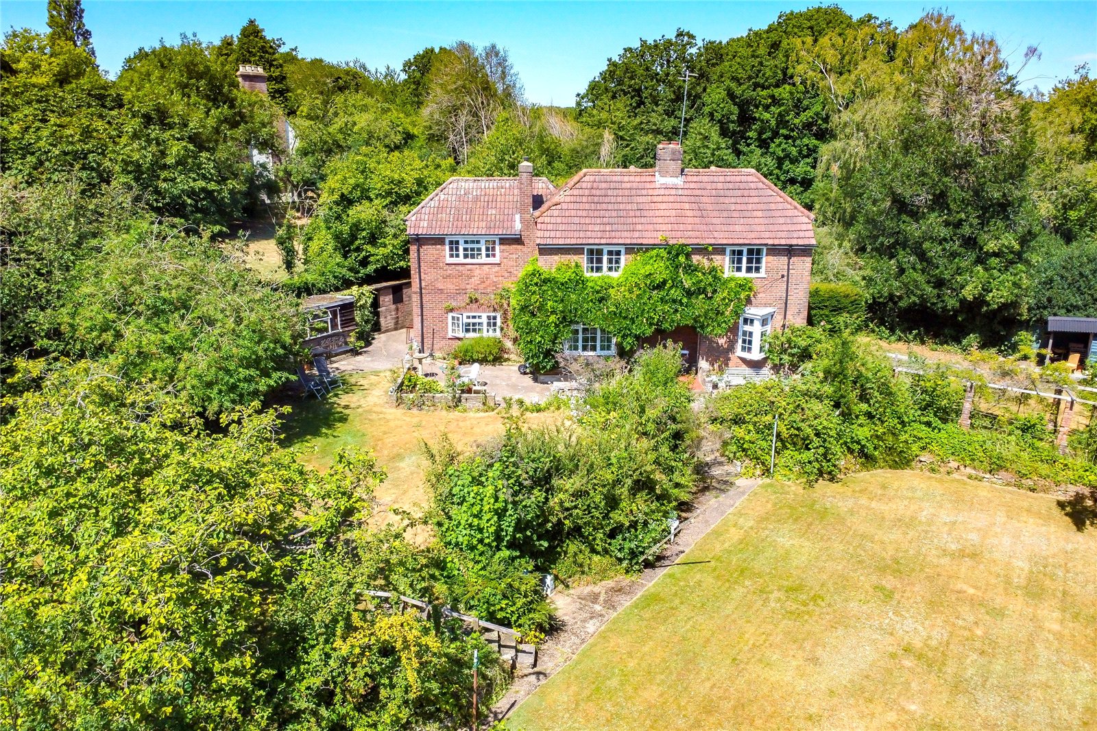 4 bed detached house for sale in The Common, Harpenden, Hertfordshire, AL5  - Property Image 4