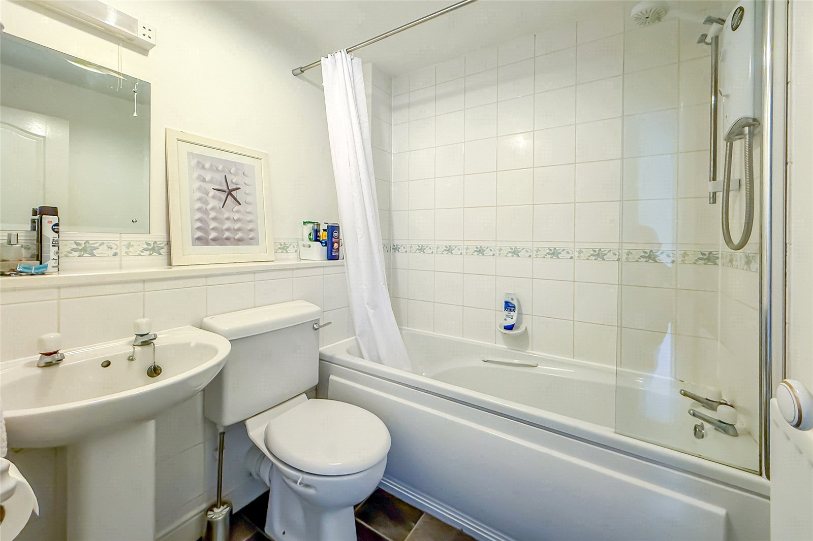 1 bed apartment for sale in Poets Court, Milton Road, Harpenden, Hertfordshire, AL5  - Property Image 8