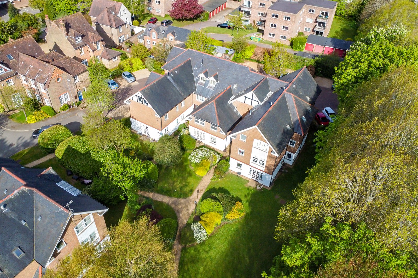 1 bed apartment for sale in Poets Court, Milton Road, Harpenden, Hertfordshire, AL5  - Property Image 9