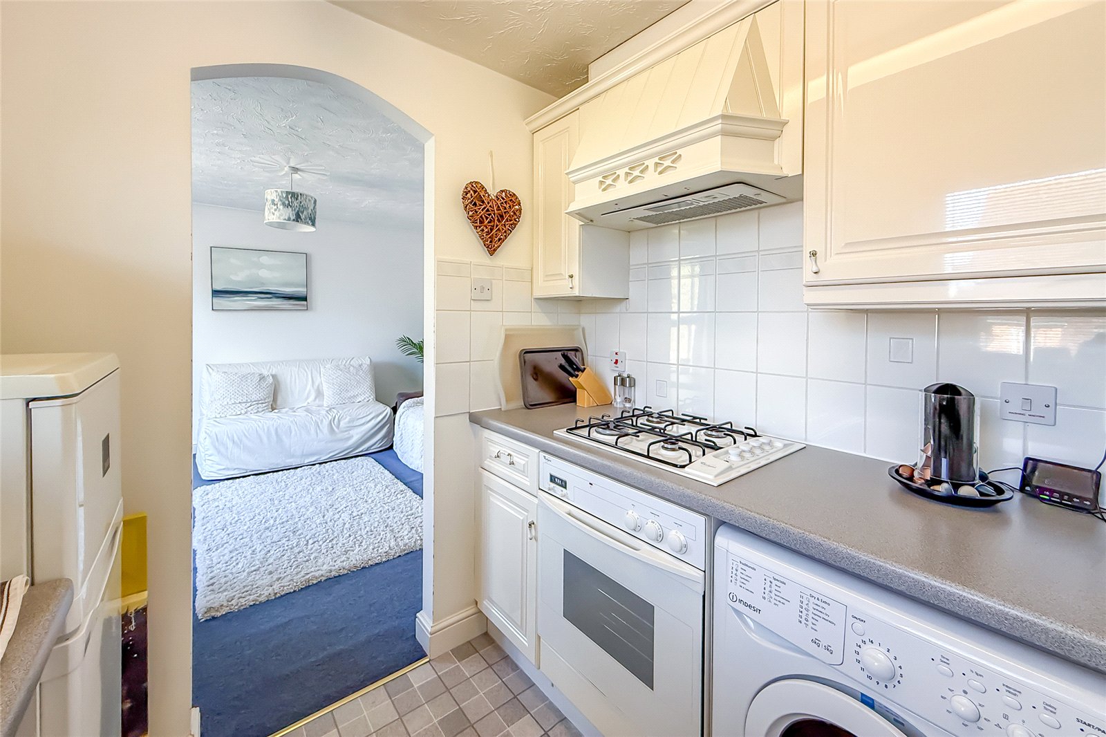 1 bed apartment for sale in Poets Court, Milton Road, Harpenden, Hertfordshire, AL5  - Property Image 13