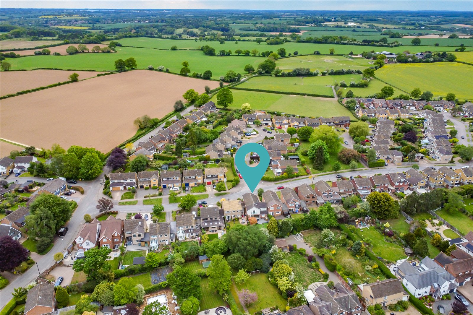 4 bed detached house for sale in Ashley Gardens, Harpenden, Hertfordshire, AL5  - Property Image 13