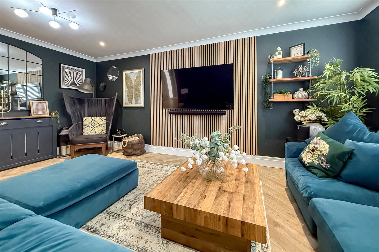 4 bed detached house for sale in Ashley Gardens, Harpenden, Hertfordshire, AL5  - Property Image 15