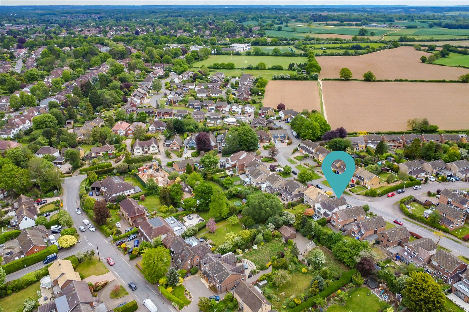 4 bed detached house for sale in Ashley Gardens, Harpenden, Hertfordshire, AL5  - Property Image 38