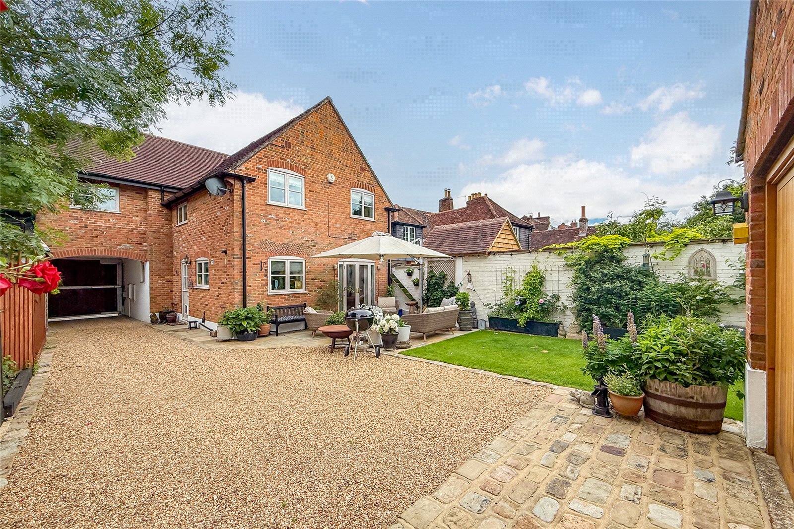 4 bed terraced house for sale in Fish Street, Redbourn, Hertfordshire, AL3  - Property Image 26
