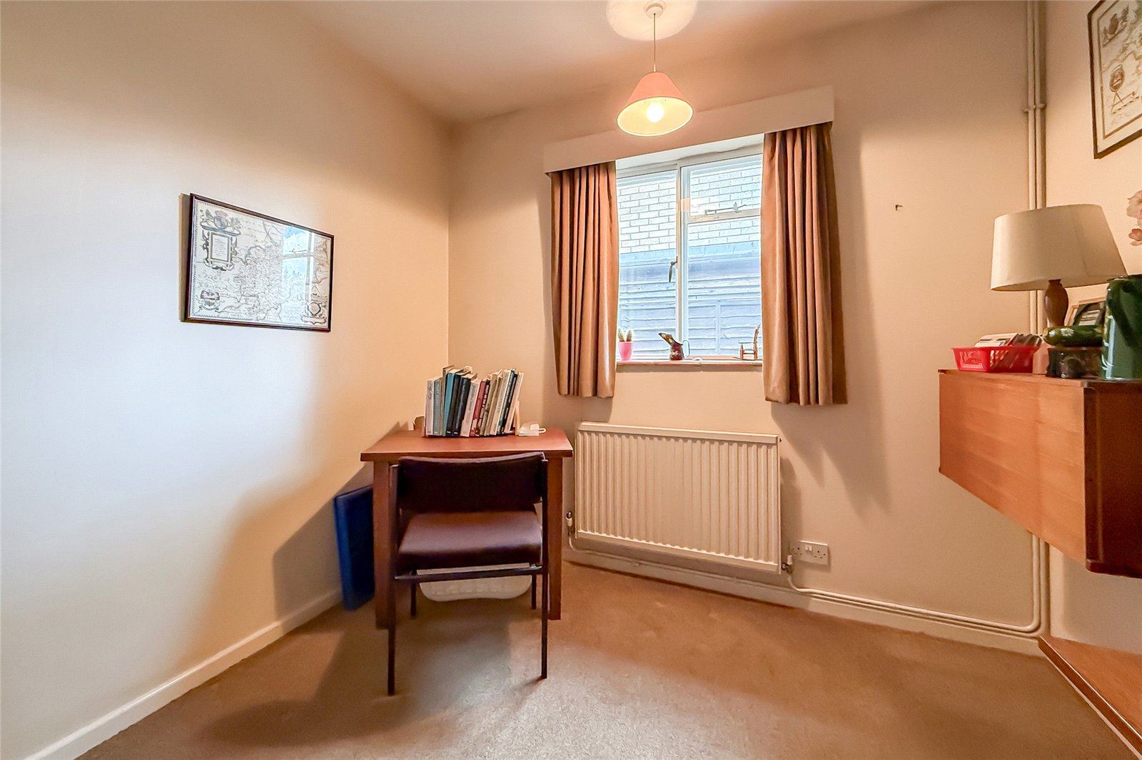 3 bed detached bungalow for sale in Paddock Wood, Harpenden, Hertfordshire, AL5 - Property Image 8