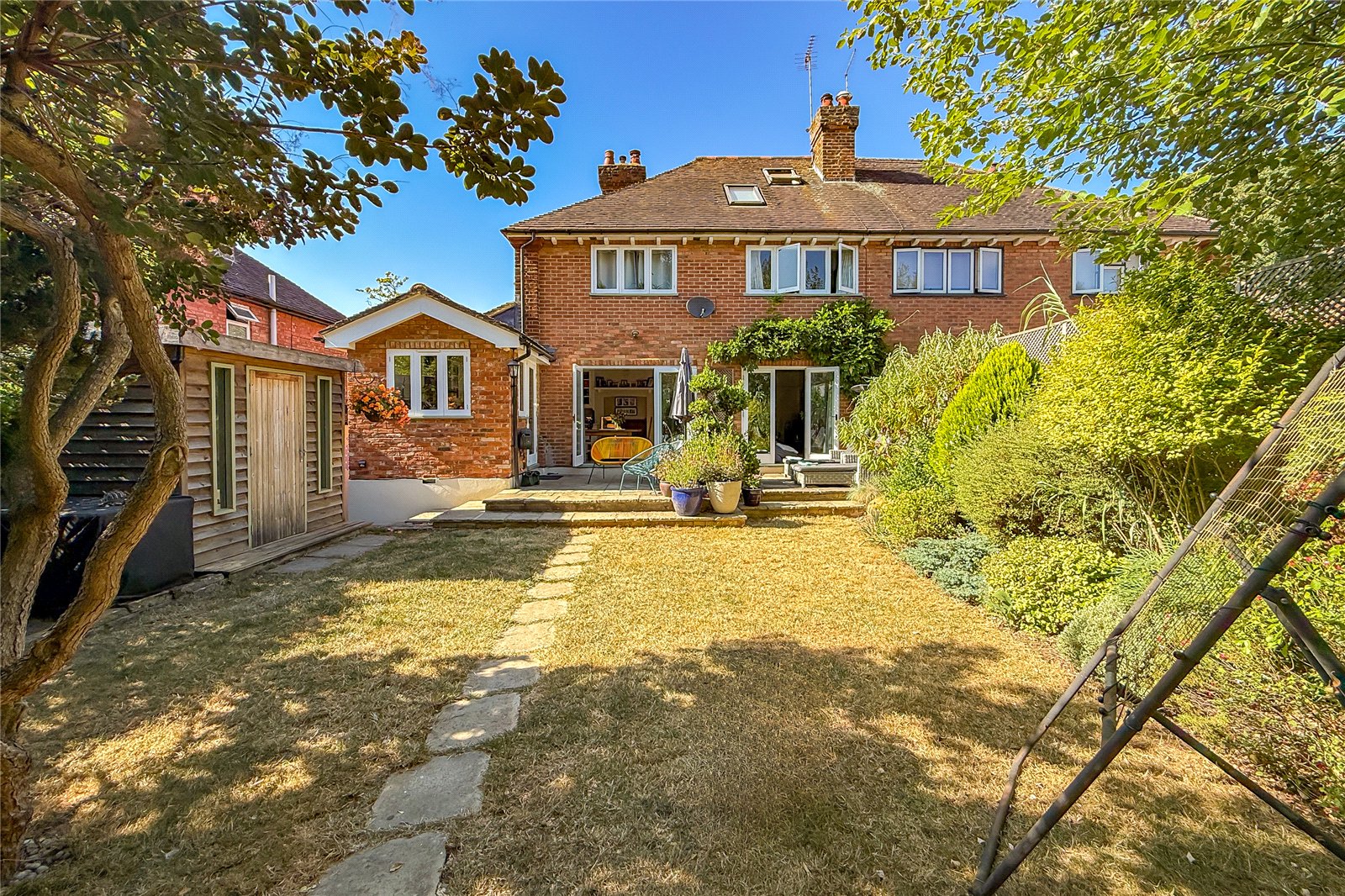4 bed semi-detached house for sale in Sun Lane, Harpenden, Hertfordshire, AL5  - Property Image 9