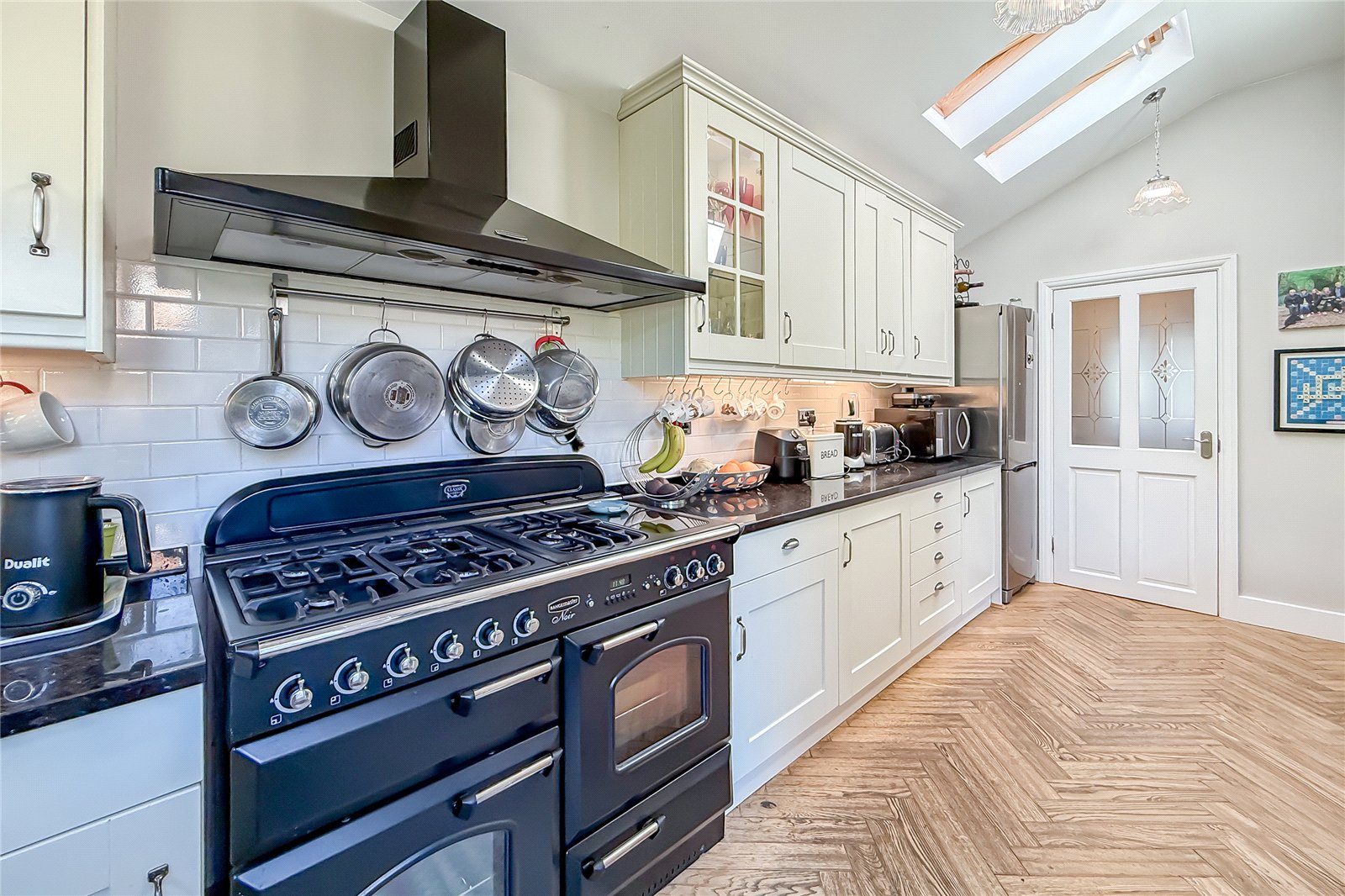 4 bed semi-detached house for sale in Sun Lane, Harpenden, Hertfordshire, AL5  - Property Image 17
