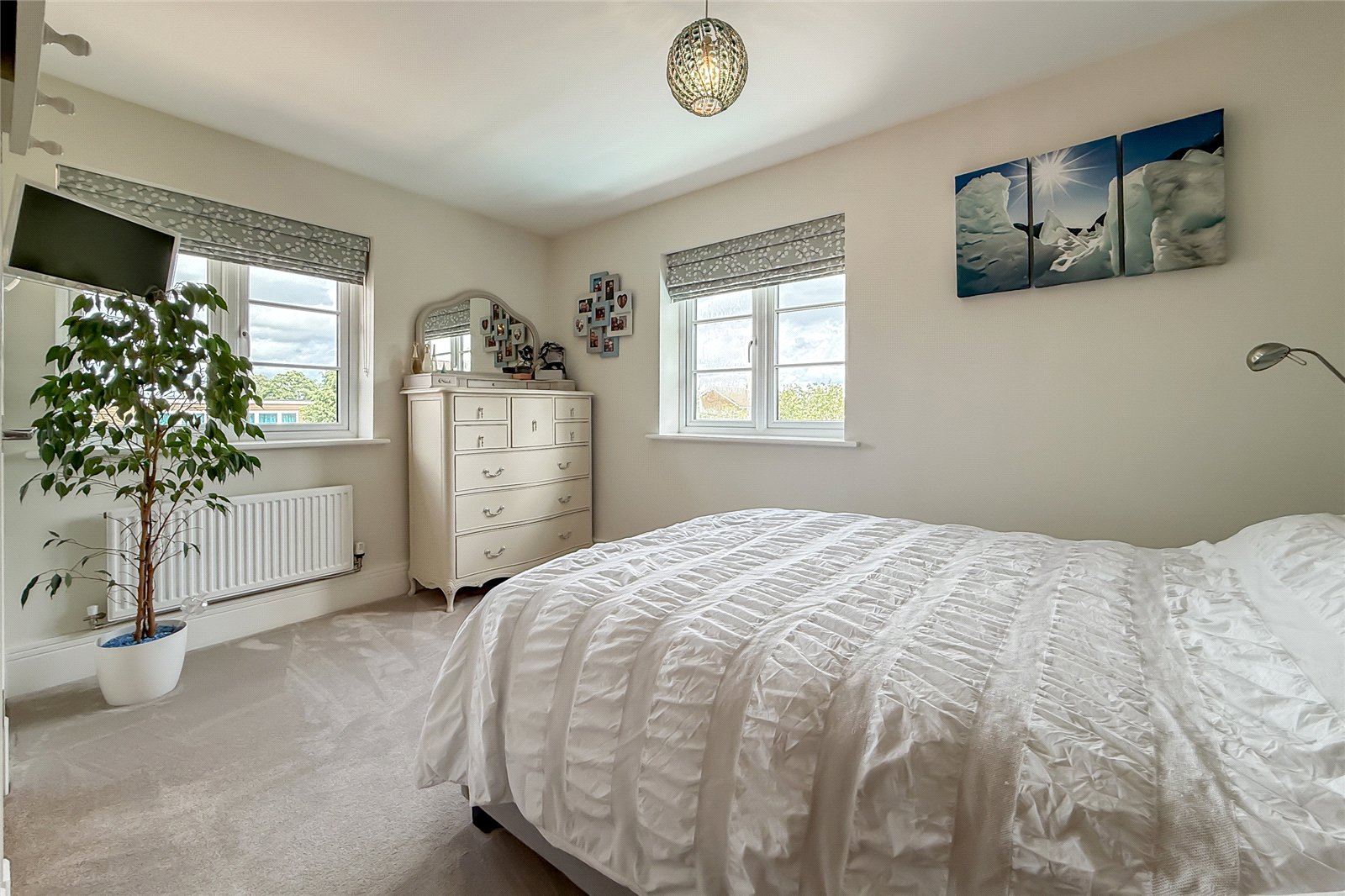 5 bed detached house for sale in Miley Close, Harpenden, Hertfordshire, AL5 - Property Image 7