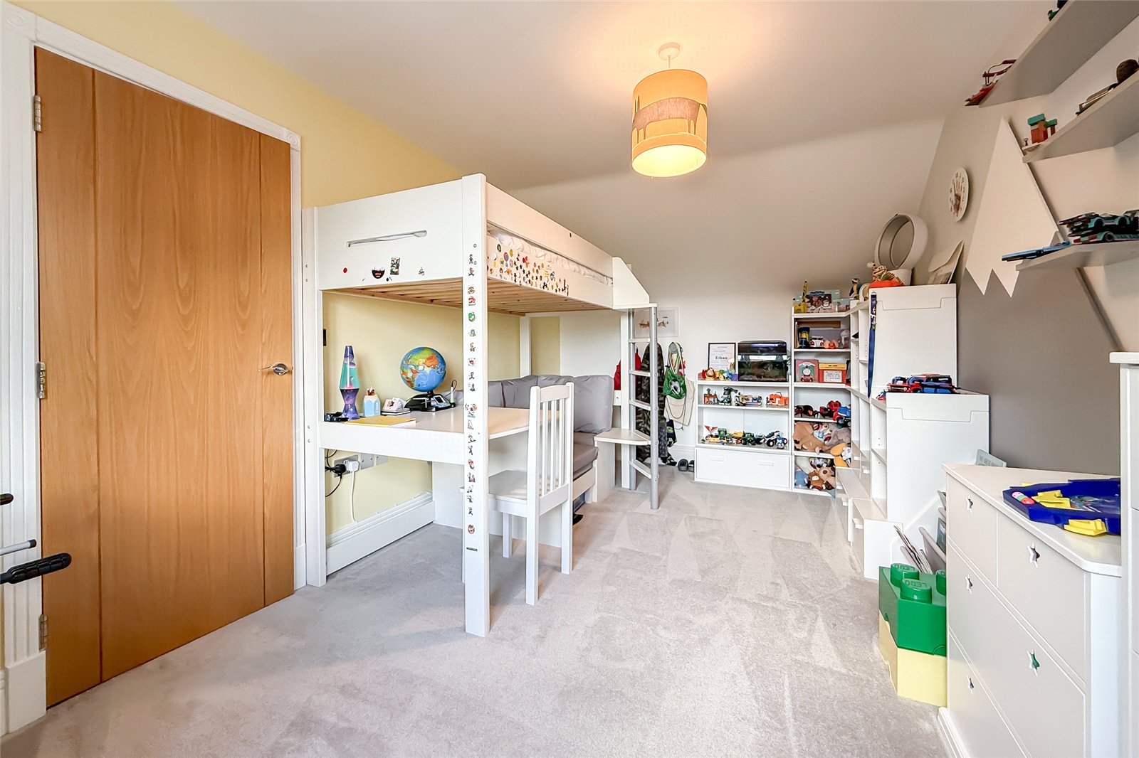 5 bed detached house for sale in Miley Close, Harpenden, Hertfordshire, AL5 - Property Image 25
