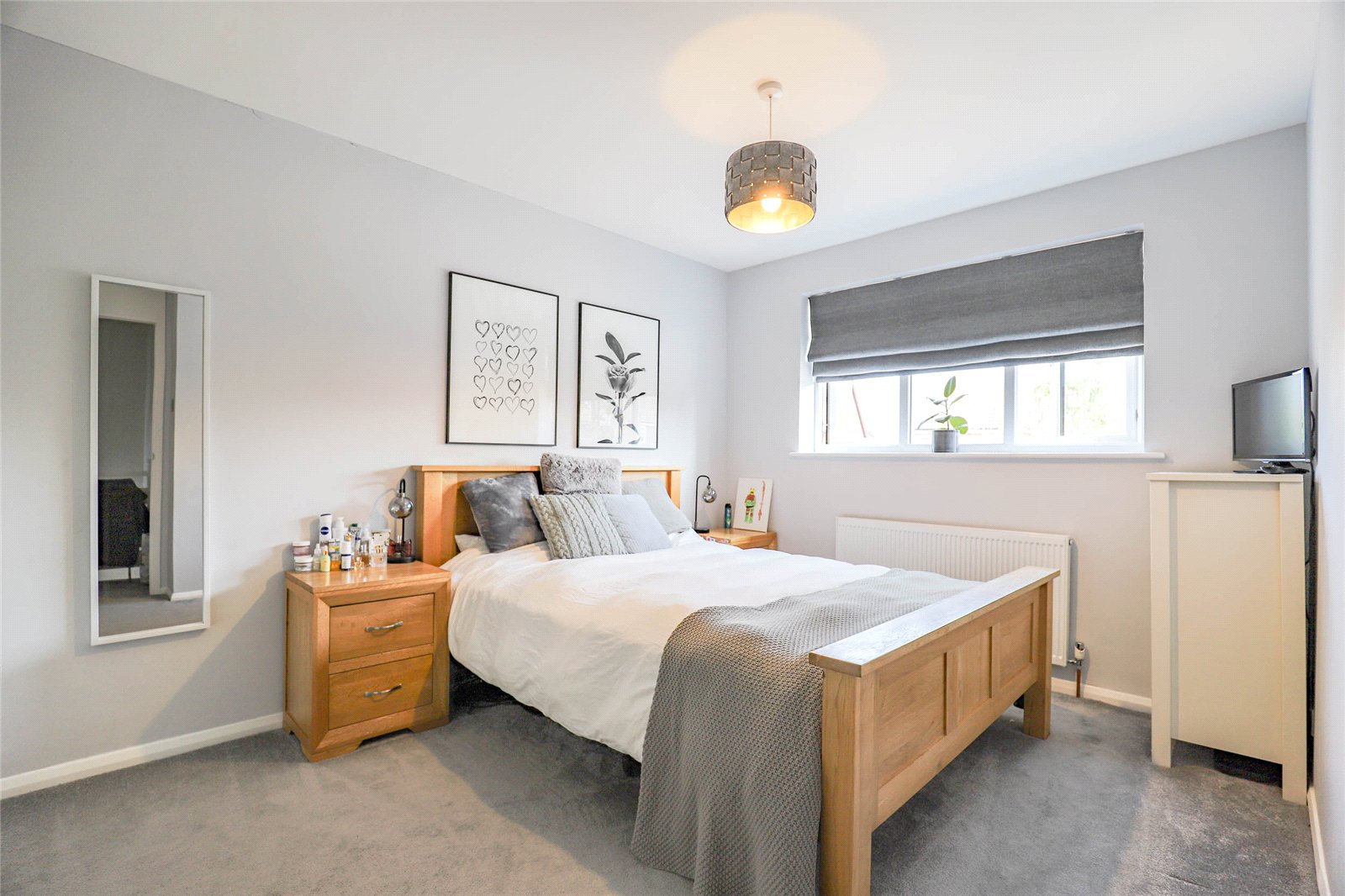 3 bed semi-detached house for sale in Cranbourne Drive, Harpenden, Hertfordshire, AL5 - Property Image 6