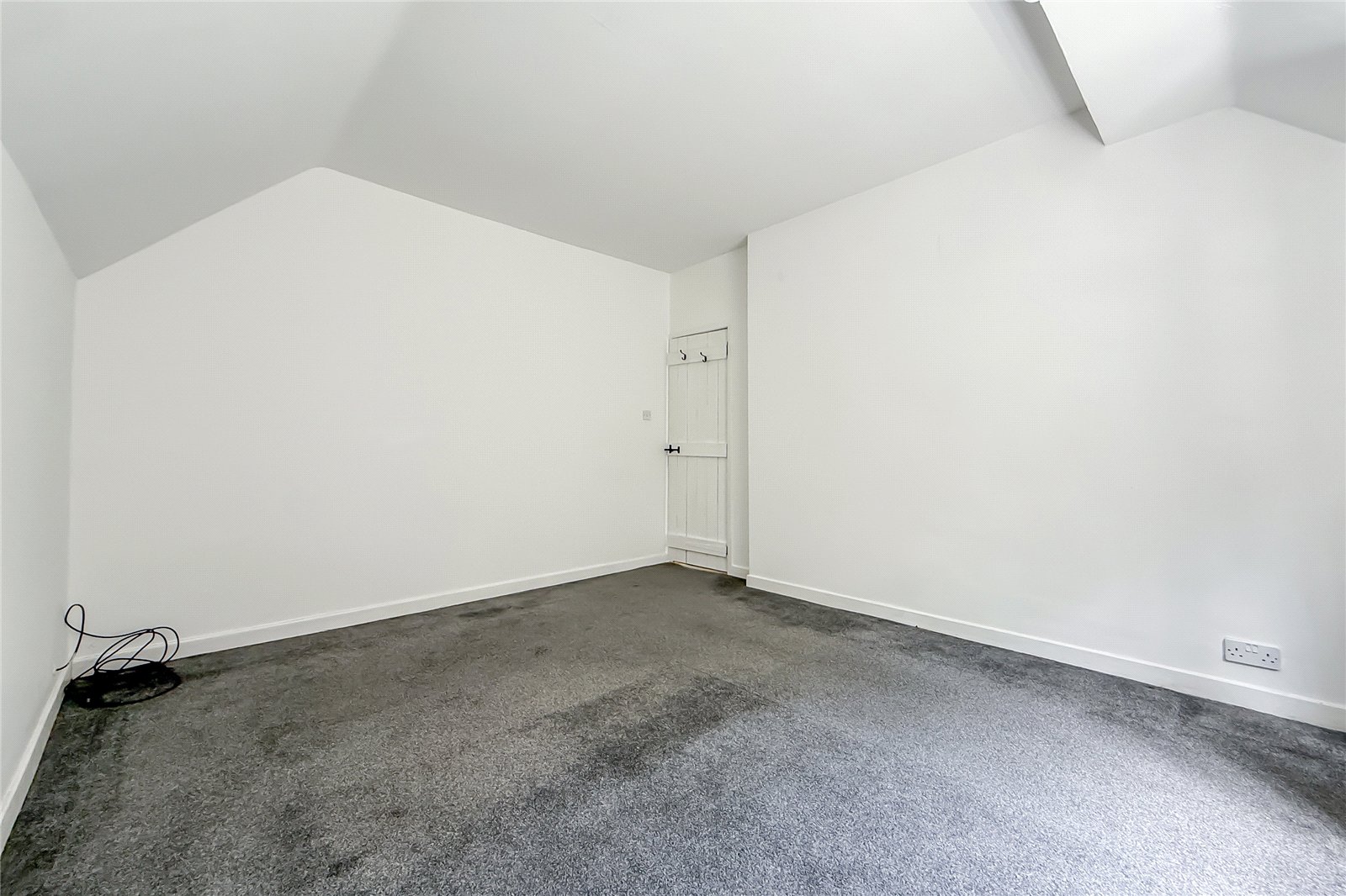 4 bed detached house for sale in Park Hill, Harpenden, Hertfordshire, AL5 - Property Image 20