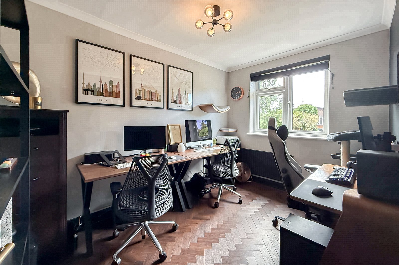 3 bed terraced house for sale in Weybourne Close, Harpenden, Hertfordshire, AL5 - Property Image 7