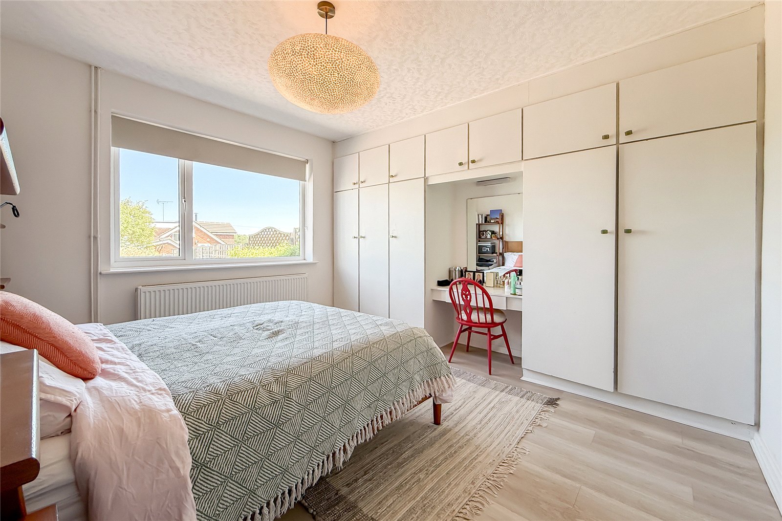 2 bed semi-detached bungalow for sale in Moorland Road, Harpenden, Hertfordshire, AL5 - Property Image 15
