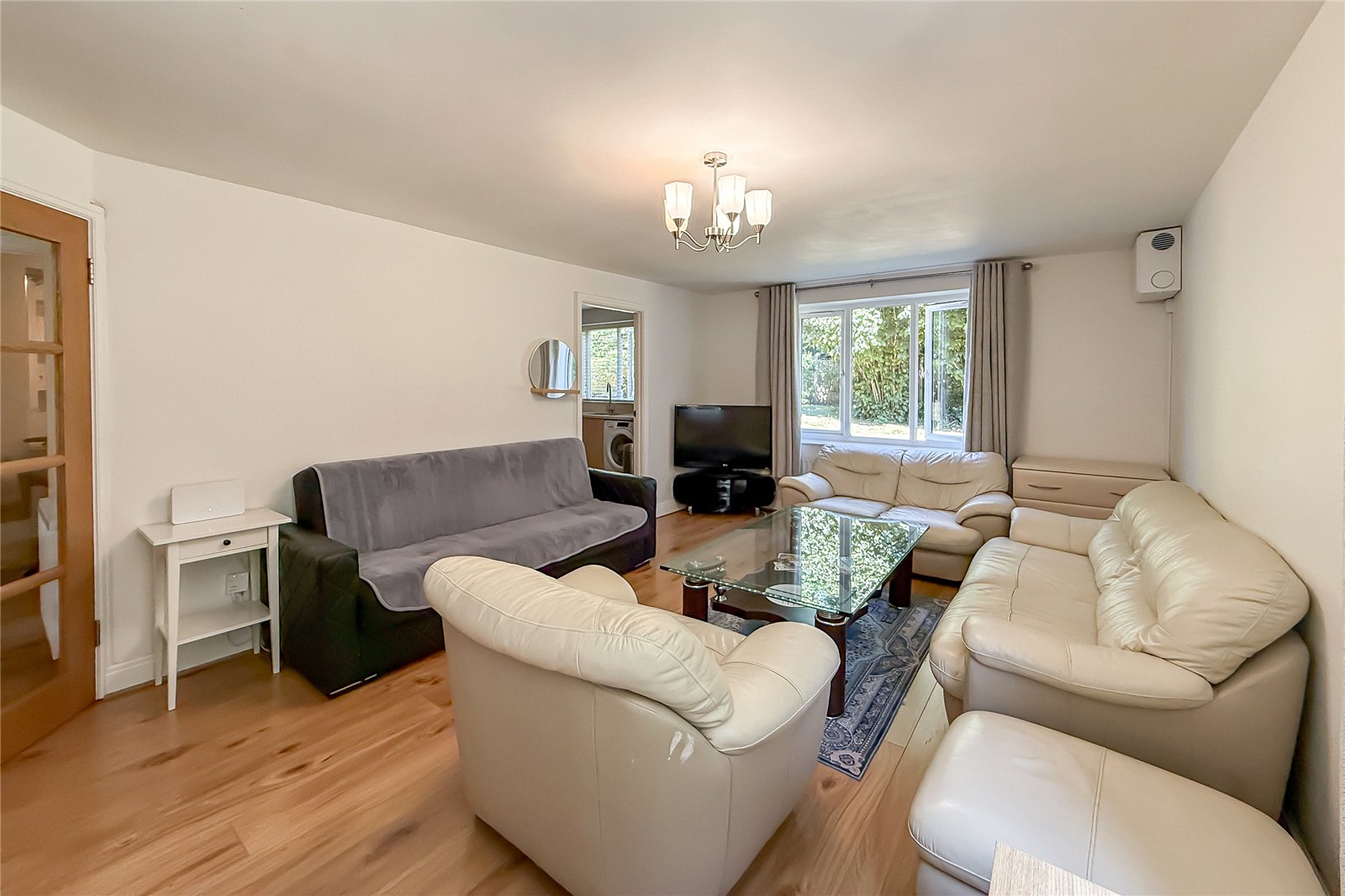 2 bed ground floor flat for sale in Douglas Road, Harpenden, Hertfordshire, AL5  - Property Image 6