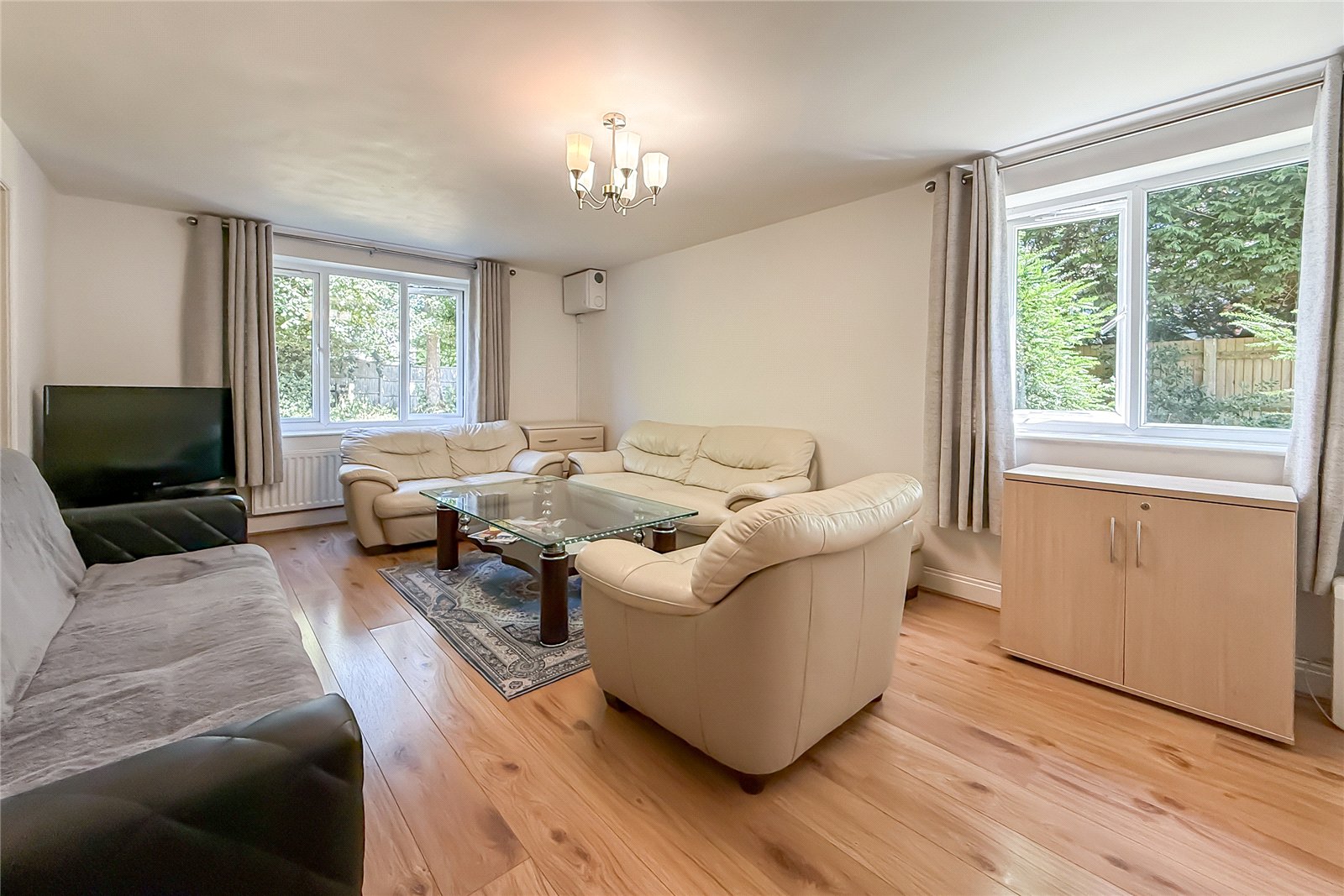 2 bed ground floor flat for sale in Douglas Road, Harpenden, Hertfordshire, AL5  - Property Image 14