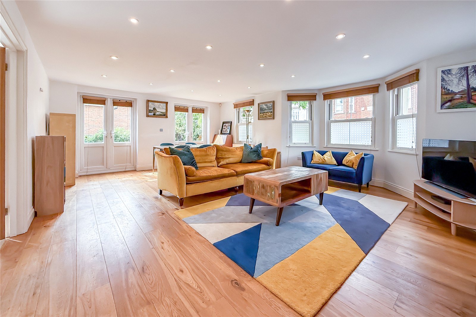 4 bed detached house for sale in Southview Road, Harpenden, Hertfordshire, AL5 - Property Image 3