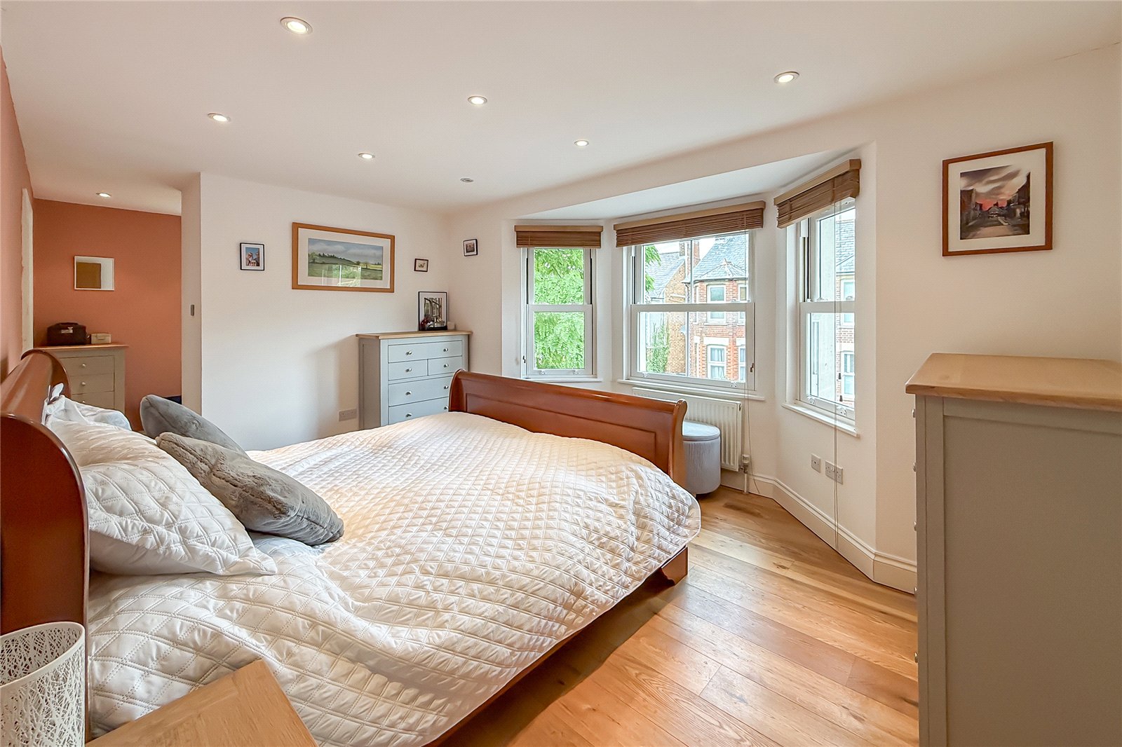 4 bed detached house for sale in Southview Road, Harpenden, Hertfordshire, AL5 - Property Image 5