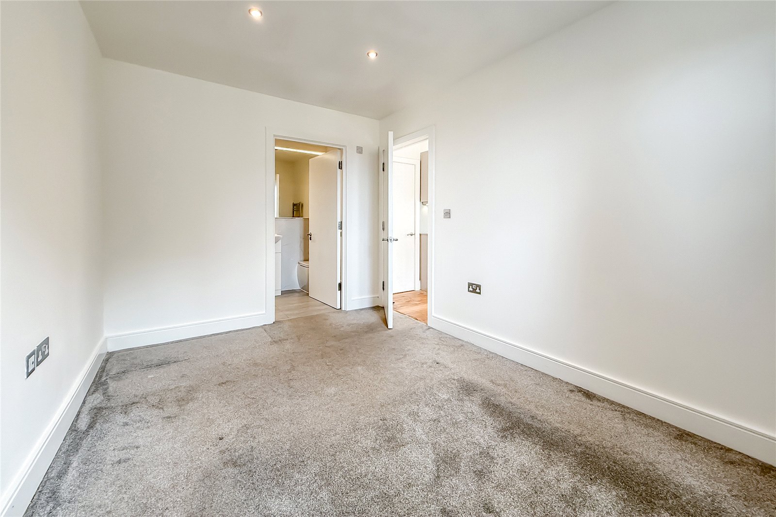 1 bed ground floor flat for sale in Luton Road, Harpenden, Hertfordshire, AL5 - Property Image 7