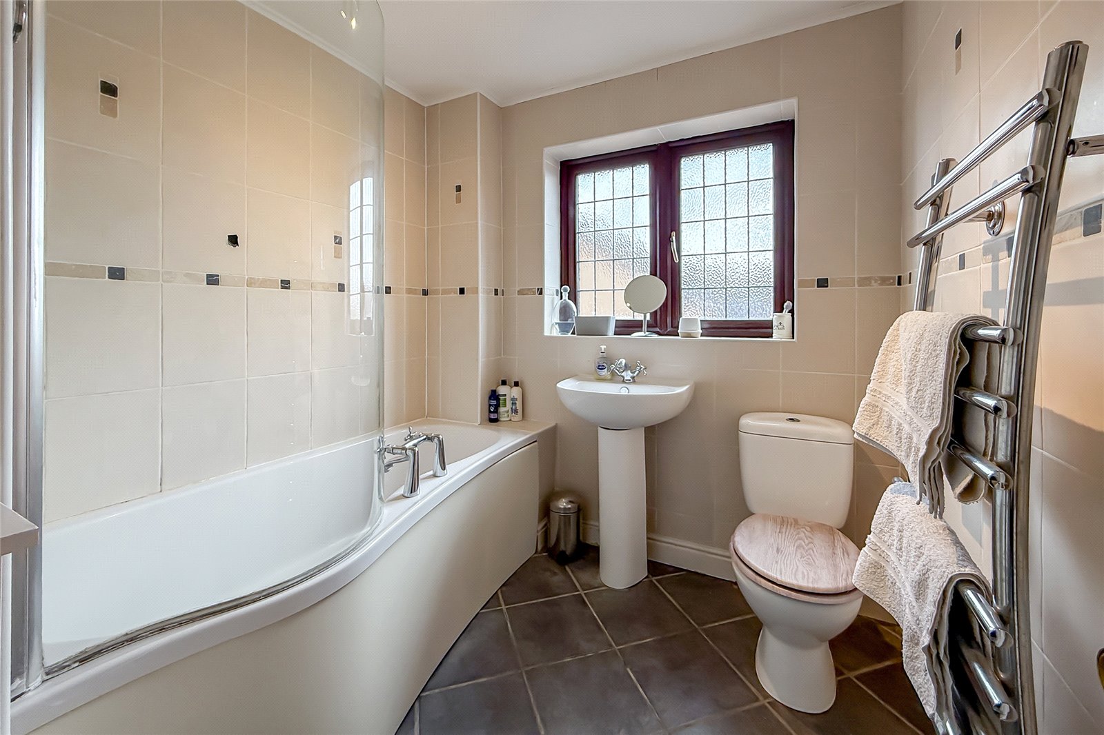 3 bed detached house for sale in Mayfair Close, St. Albans, Hertfordshire, AL4 - Property Image 10