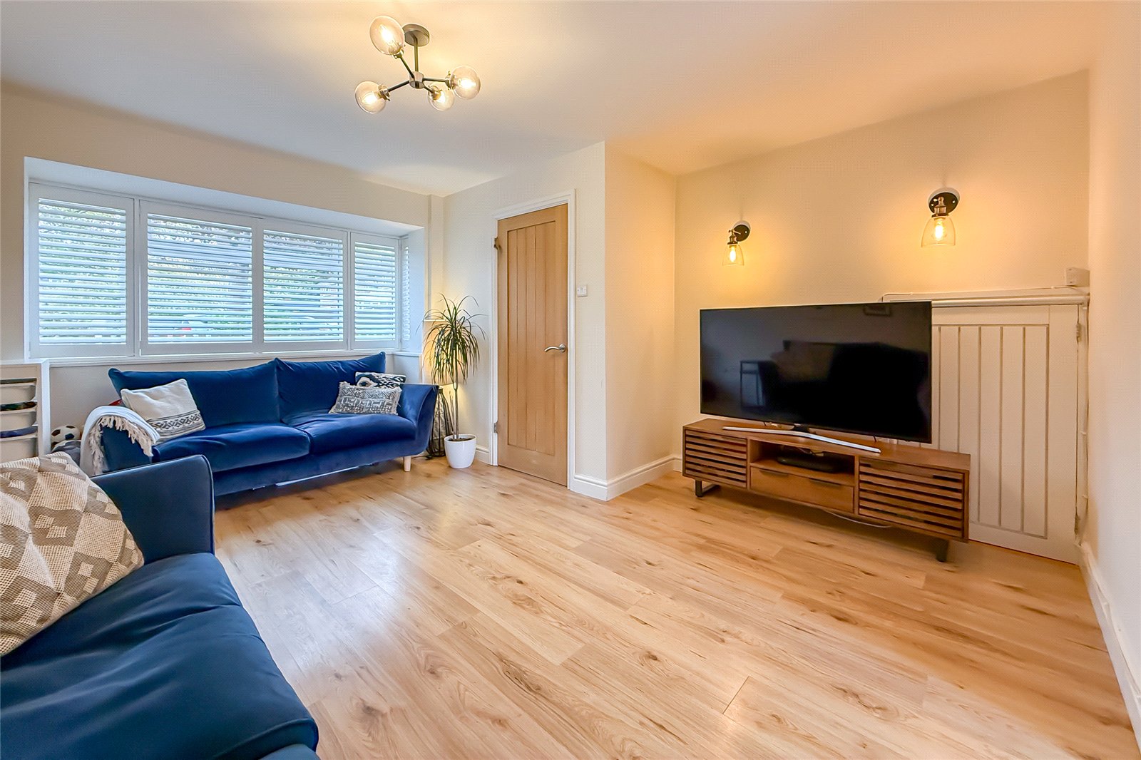 3 bed end of terrace house for sale in Elizabeth Court, St. Albans, Hertfordshire, AL4  - Property Image 2