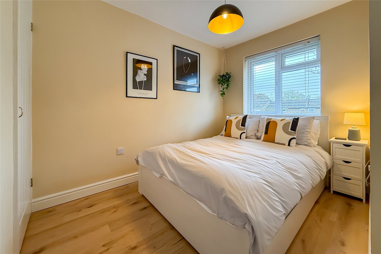 3 bed end of terrace house for sale in Elizabeth Court, St. Albans, Hertfordshire, AL4  - Property Image 6