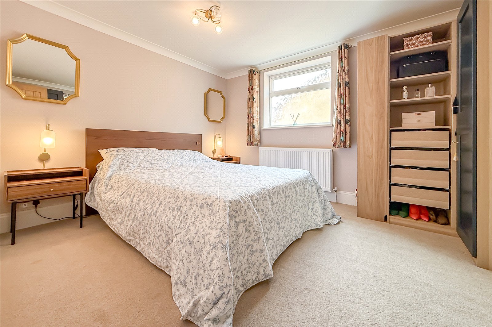 4 bed detached house for sale in Hadrian Close, St. Albans, Hertfordshire, AL3  - Property Image 6