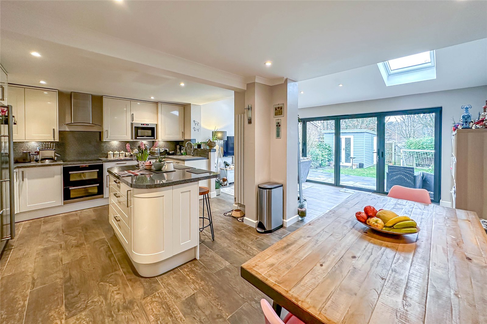 4 bed semi-detached house for sale in Canberra Close, St. Albans, Hertfordshire, AL3  - Property Image 2