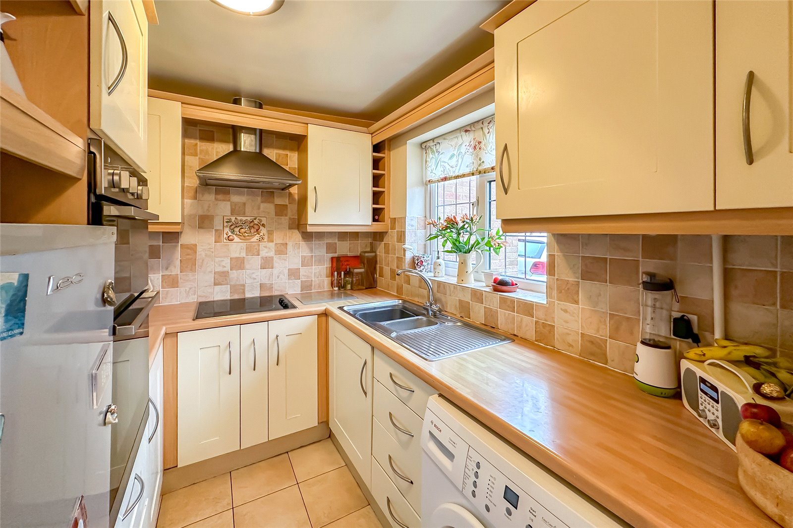 2 bed end of terrace house for sale in Twyford Road, St. Albans, Hertfordshire, AL4 - Property Image 3