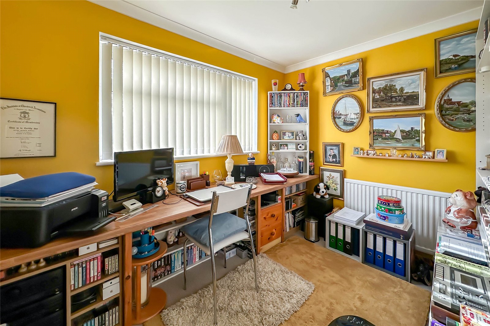 4 bed semi-detached house for sale in Villiers Crescent, St. Albans, Hertfordshire, AL4  - Property Image 7