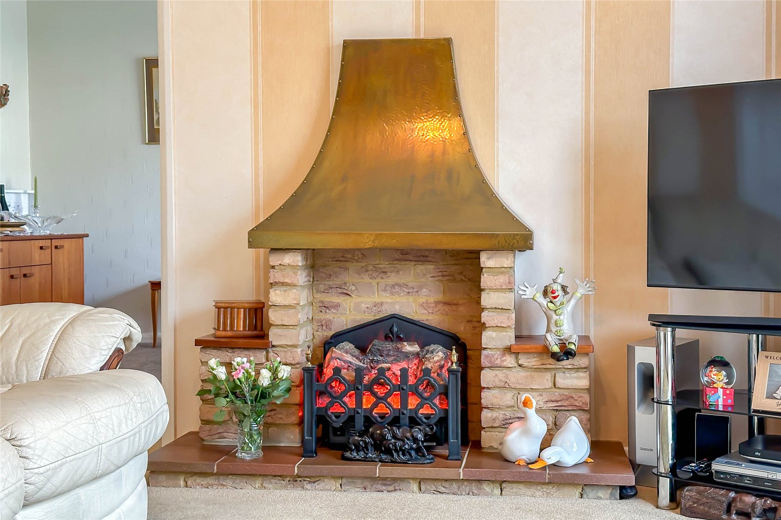 4 bed semi-detached house for sale in Villiers Crescent, St. Albans, Hertfordshire, AL4  - Property Image 17