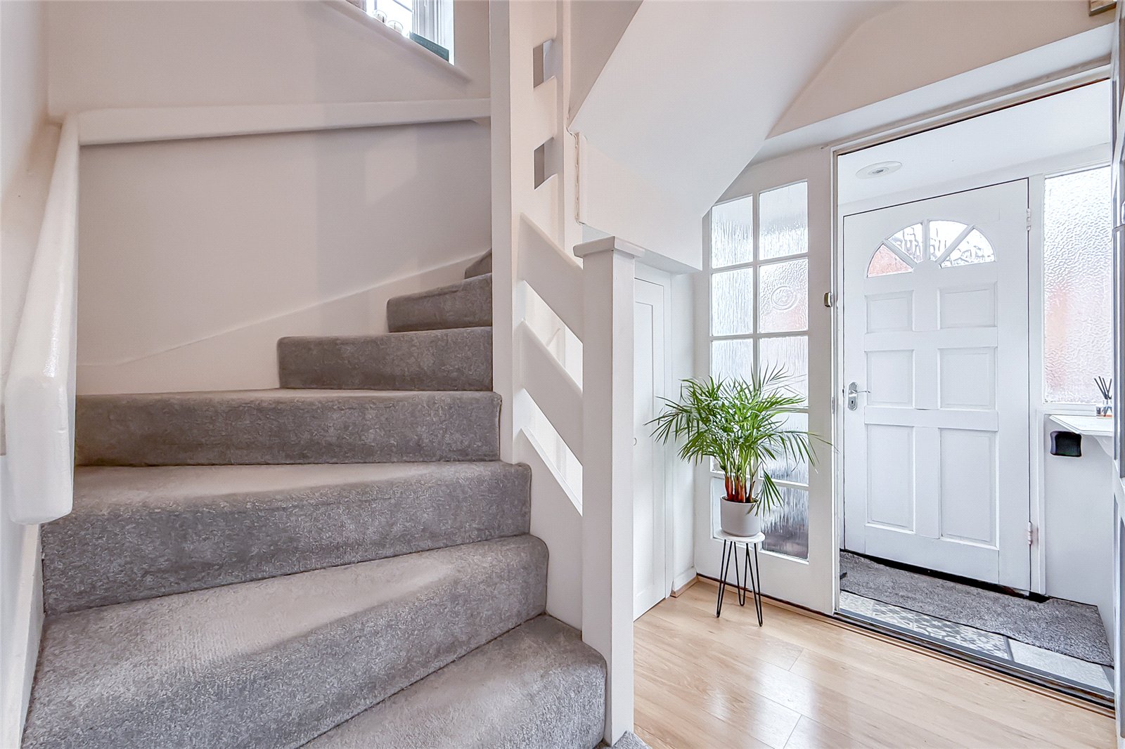 2 bed end of terrace house for sale in Wilstone Drive, St. Albans, Hertfordshire, AL4  - Property Image 2