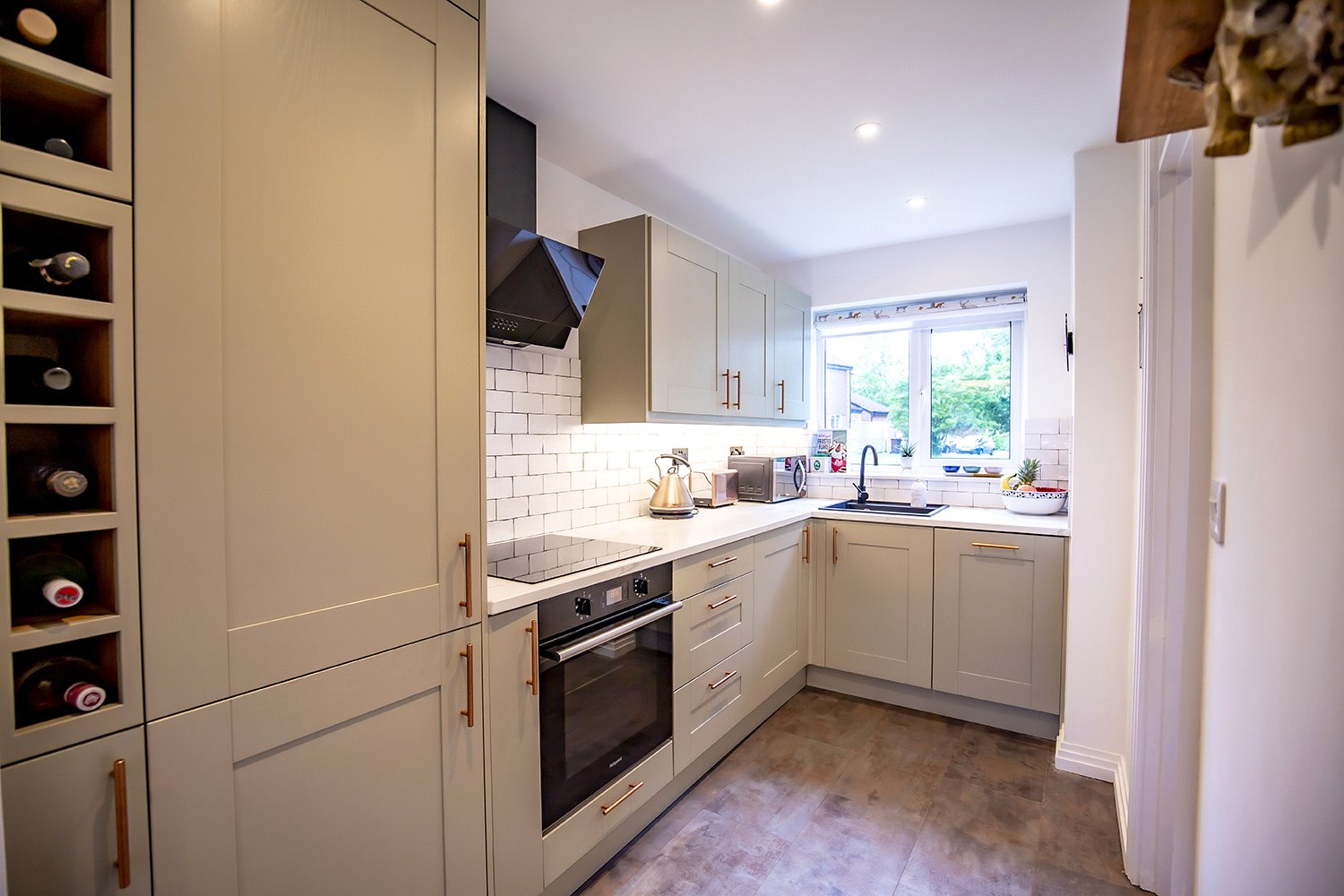 2 bed end of terrace house for sale in Craiglands, St. Albans, Hertfordshire, AL4  - Property Image 6
