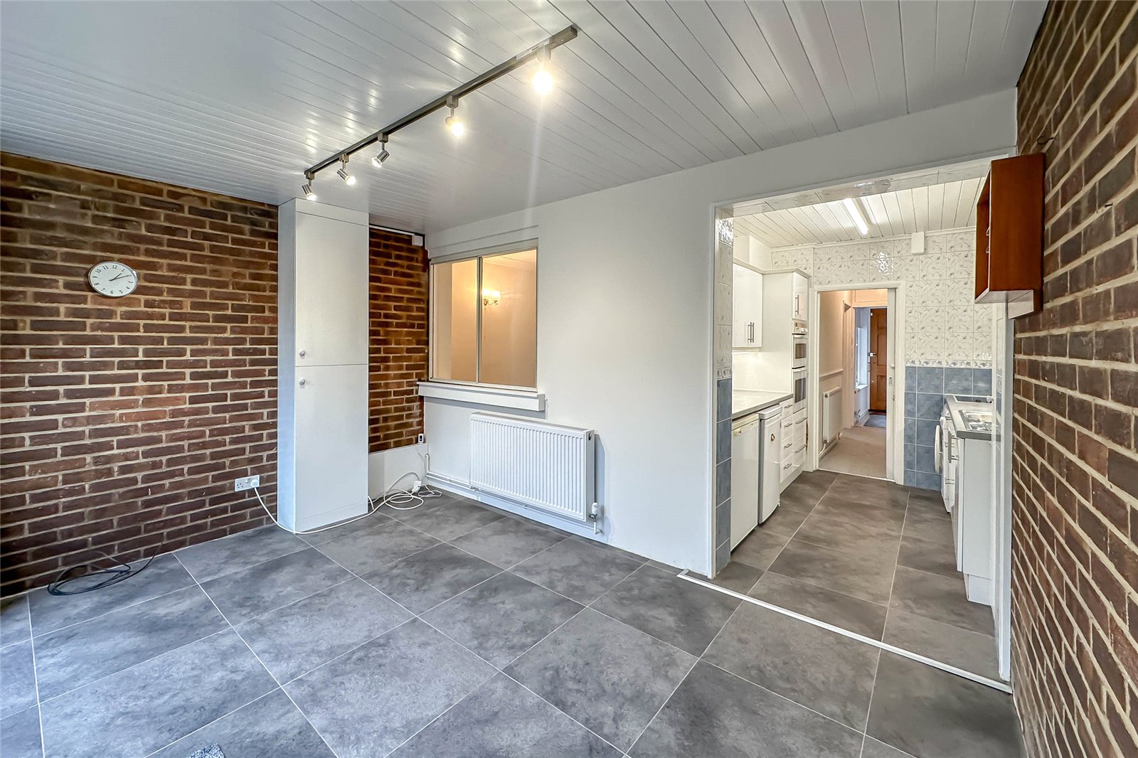 2 bed terraced house to rent in Ladies Grove, St. Albans, Hertfordshire, AL3  - Property Image 5